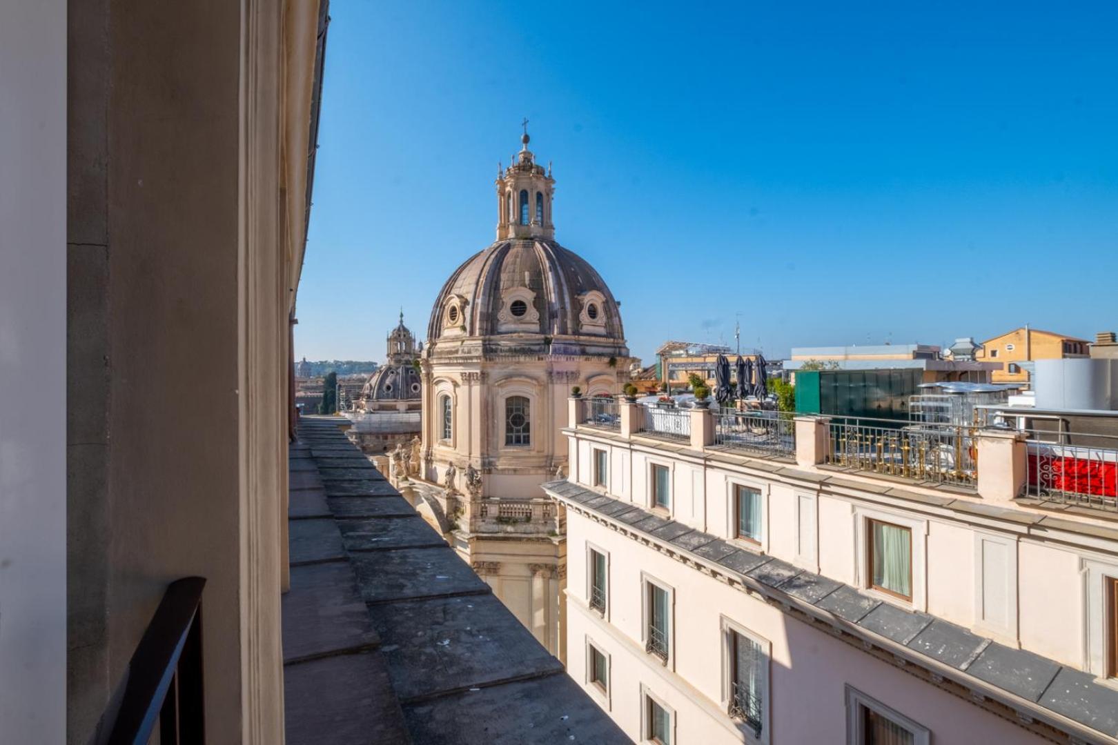 Elegant And Luxury Apartment @Altare Della Patria Rzym Zewnętrze zdjęcie